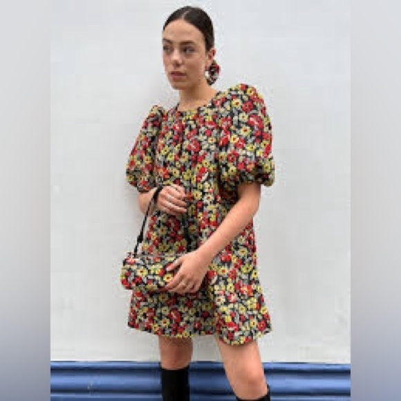 Ganni Dresses & Skirts - Ganni 3D Jacquard Dress in Meadow Black EU 36/US 4